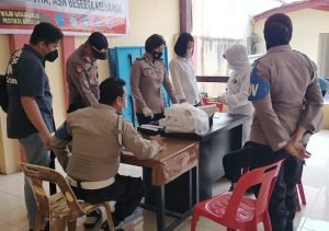 Polsek Helvetia Medan Laksanakan Swab Antigen Untuk Semua Personilnya