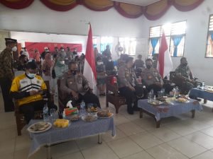 Kapolresta Deli Serdang Ikuti Zoom Meeting Dengan Kapolri Sekaligus Tinjau Pelaksanaan Percepatan Vaksinasi Di SMPN 1 Beringin