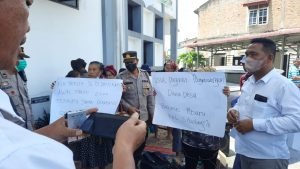 Datangi Kantor Jaksa Pancur Batu Deli Serdang, Warga Desa Betimus Mbaru Minta Kejaksaan Audit Dana Desa