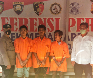 Kanit Reskrim Polsek Medan Area AKP Philip Antonio Purba,SH,MH Amankan 3 Pelaku Pembongkaran Rumah