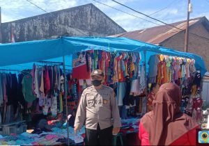 Bantu PKL, Ini Yang di Lakukan Kapolsek Deli Tua