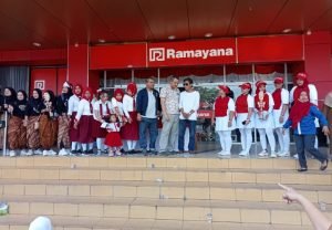 Meriahkan HUT RI ke-77 Ramayana Dan Karang Taruna Medan Kota Gelar Pesta Rakyat