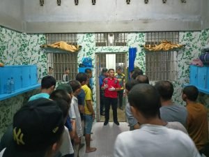 Tangkis isu miring , Tim Satops Patnal Lapas Kelas IIB Padangsidimpuan Kanwil Kemenkumham Sumut Grebek Blok Hunian WBP