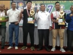 ARIF SARAGIH ,RAIH JUARA PERTAMA TURNAMEN CATUR JAFARUDDIN HARAHAP CUP VII ,TROPI KETUA DPW PPP SUMUT ,