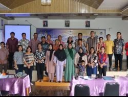 PEMERINTAH KABUPATEN NIAS UTARA MELAKSANAKAN PENDIDIKAN DAN PELATIHAN KETERAMPILAN BAGI PENCARI KERJA BERDASARKAN KLASTER KOMPETENSI (PELATIHAN PENGASAPAN IKAN)