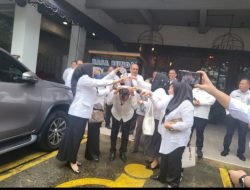 Beri Kejutan di Milad Kadis Kominfo, Pj Gubernur Sumut Pesan OPD Pemprov Sumut Tetap Solid