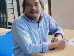 Oknum kades bermain judi di labura hanya diberikan sanski oleh Camat